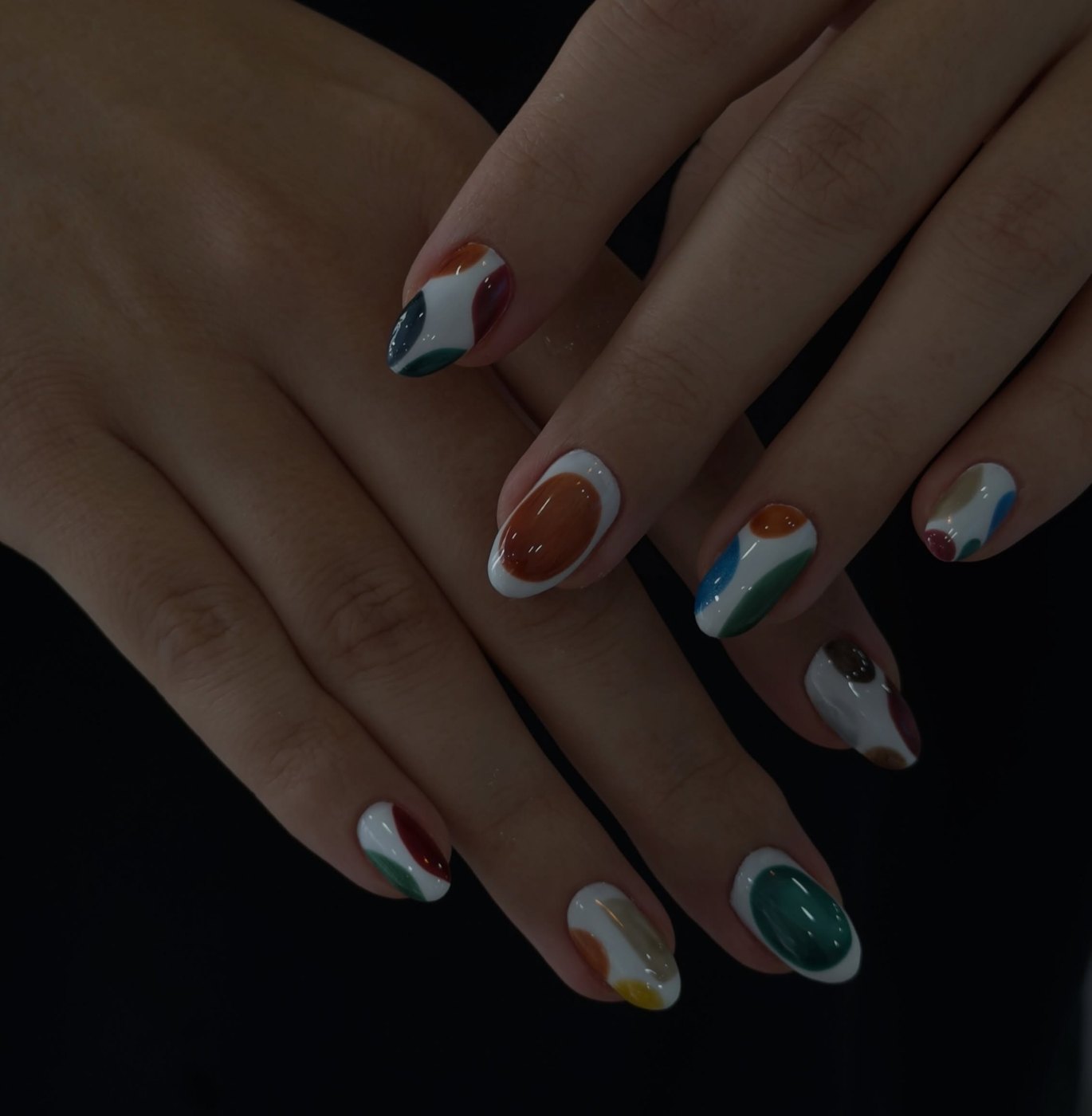 Minimal nail art örneği